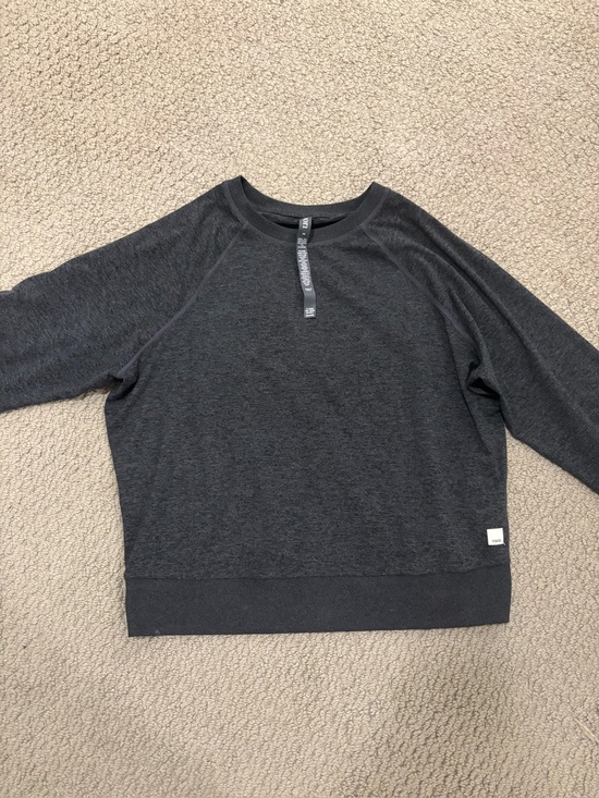 Vuori Tops - Vuori Halo women’s long sleeve tee